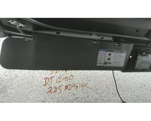 Interior Sun Visor FREIGHTLINER CASCADIA 126 LKQ Heavy Truck - Goodys