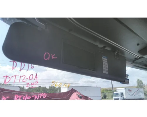 Interior Sun Visor FREIGHTLINER CASCADIA 126 LKQ Heavy Truck - Goodys