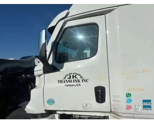 Freightliner Cascadia 126 Mirror (Side View)