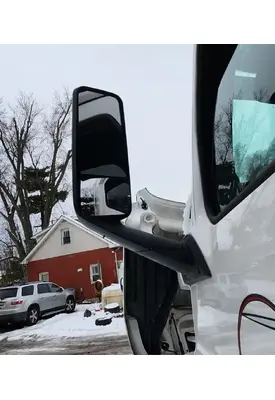 Freightliner Cascadia 126 Mirror (Side View)