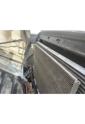 Freightliner Cascadia 126 Radiator