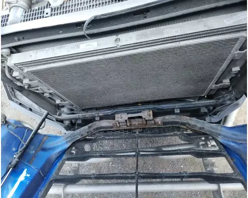 Freightliner Cascadia 126 Radiator