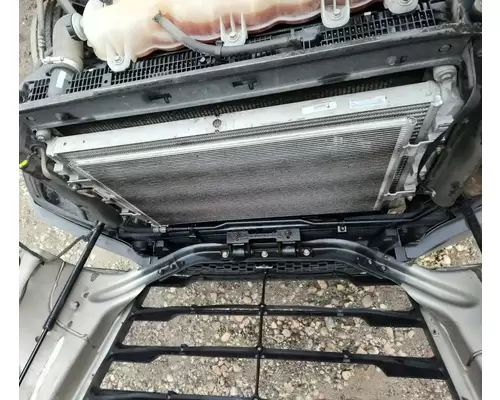 Freightliner Cascadia 126 Radiator