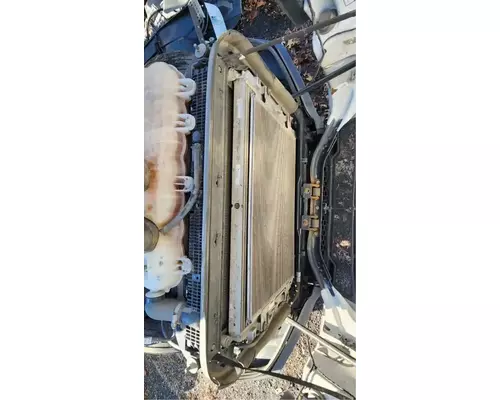 Freightliner Cascadia 126 Radiator