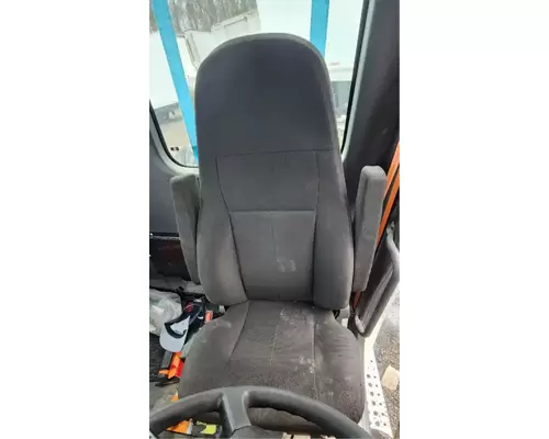 Freightliner Cascadia 126 Seat, Front