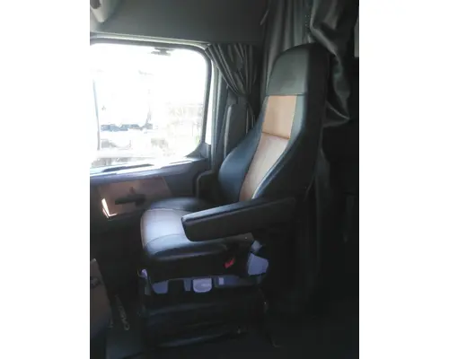 Seat, Front FREIGHTLINER CASCADIA 126 LKQ Wholesale Truck Parts