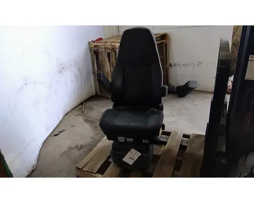 Seat, Front FREIGHTLINER CASCADIA 126 LKQ Western Truck Parts