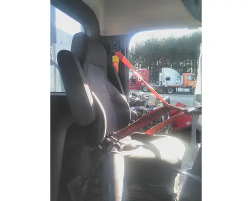 Seat, Front FREIGHTLINER CASCADIA 126 LKQ Evans Heavy Truck Parts
