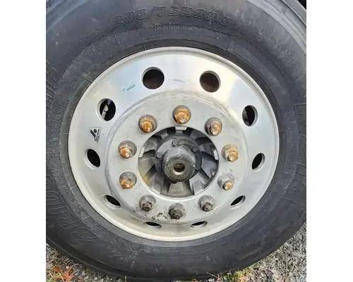 Spindle / Knuckle, Front Freightliner Cascadia 126 Complete Recycling Group LLC