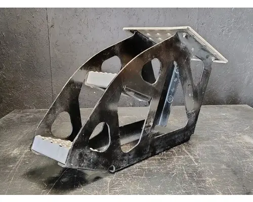 Step FREIGHTLINER Cascadia 126 Geco - Fresno