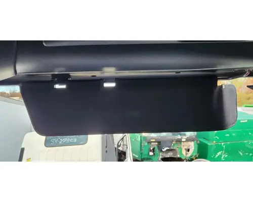 Freightliner Cascadia 126 Sun Visor (External)