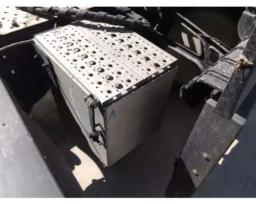 Tool Box FREIGHTLINER CASCADIA 126 LKQ Thompson Motors - Wykoff