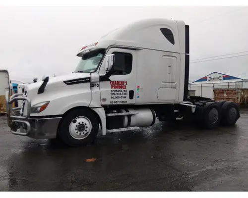 Complete Vehicle FREIGHTLINER CASCADIA 126 LKQ KC Truck Parts - Inland Empire