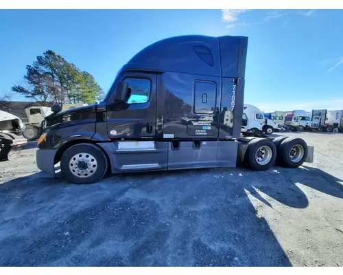 Complete Vehicle FREIGHTLINER CASCADIA 126 LKQ Heavy Truck Maryland