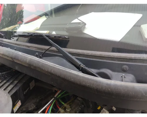 Windshield Wiper Arm FREIGHTLINER CASCADIA 126 LKQ Thompson Motors - Wykoff