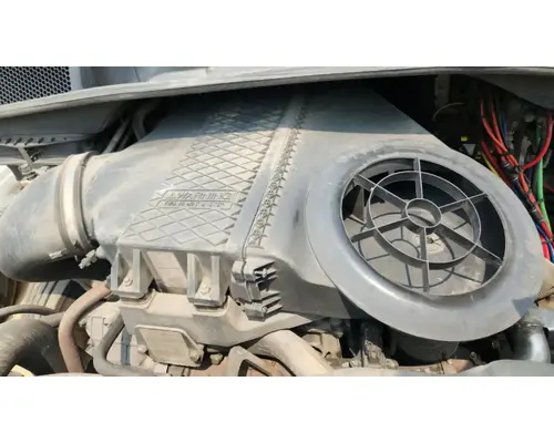 Air Cleaner Freightliner Cascadia 132 Complete Recycling Group LLC