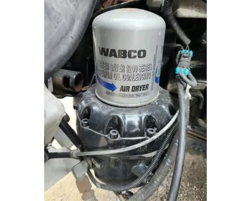 Air Dryer Freightliner Cascadia 132 Complete Recycling Group LLC