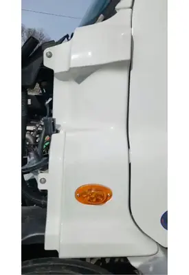 Freightliner Cascadia 132 Cowl