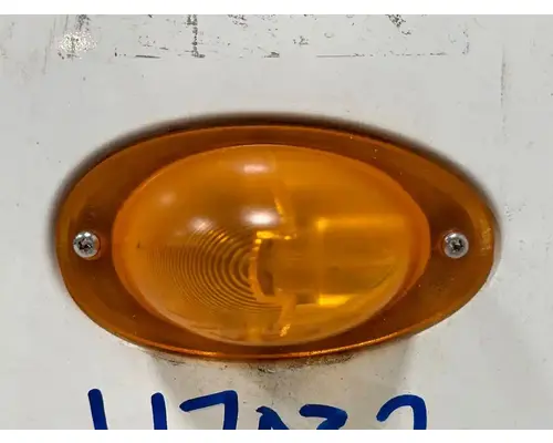 Freightliner Cascadia 132 Cowl