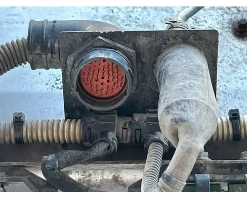 Freightliner Cascadia 132 DPF (Diesel Particulate Filter)
