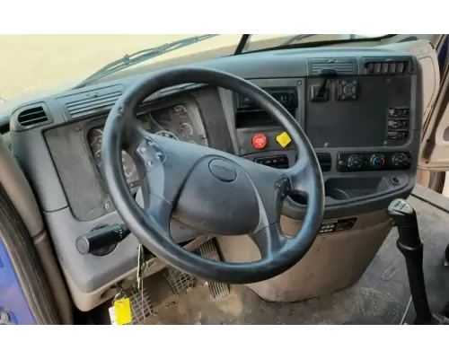 Freightliner Cascadia 132 Dash Assembly