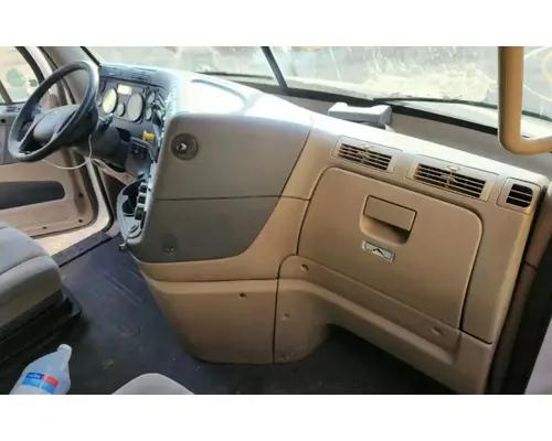 Freightliner Cascadia 132 Dash Assembly