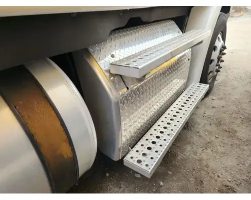 DPF (Diesel Particulate Filter) Freightliner Cascadia 132 Complete Recycling Group LLC