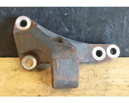Freightliner Cascadia 132 Engine Mounts