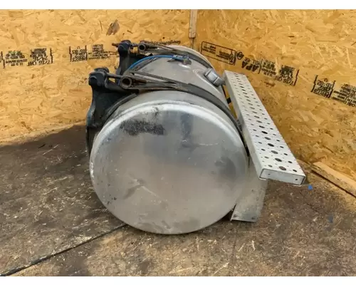 Freightliner Cascadia 132 Fuel Tank