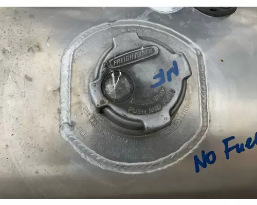 Freightliner Cascadia 132 Fuel Tank