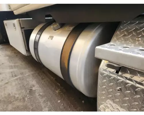 Freightliner Cascadia 132 Fuel Tank