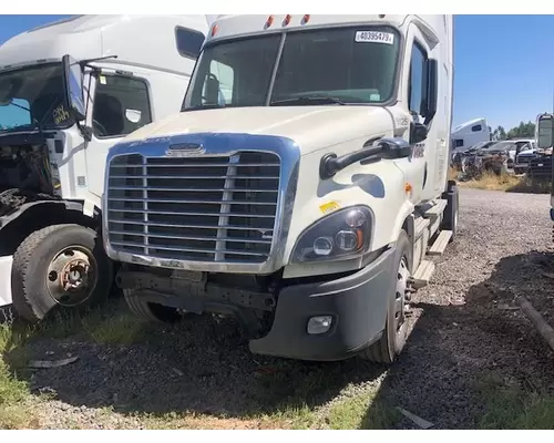 Freightliner Cascadia 132 Grille