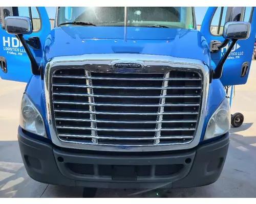 Hood FREIGHTLINER CASCADIA 132 LKQ Thompson Motors - Wykoff