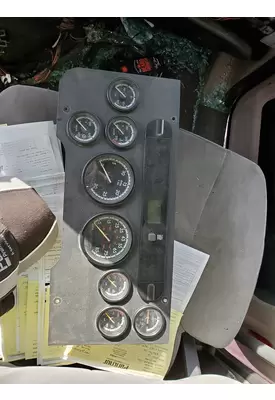 Freightliner Cascadia 132 Instrument Cluster