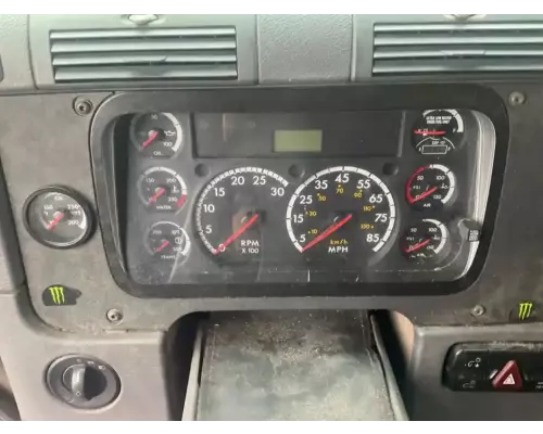 Freightliner Cascadia 132 Instrument Cluster