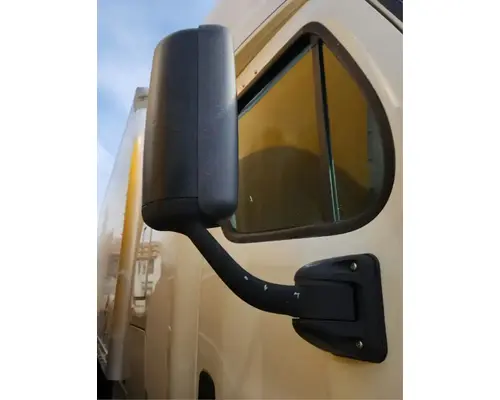Freightliner Cascadia 132 Mirror (Side View)