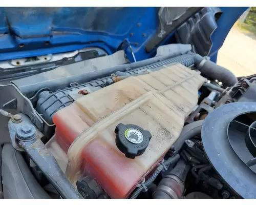 Radiator Overflow Bottle FREIGHTLINER CASCADIA 132 LKQ Thompson Motors - Wykoff