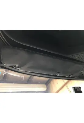 Freightliner Cascadia 132 Sun Visor (External)