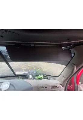 Freightliner Cascadia 132 Sun Visor (External)