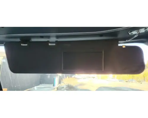Freightliner Cascadia 132 Sun Visor (External)