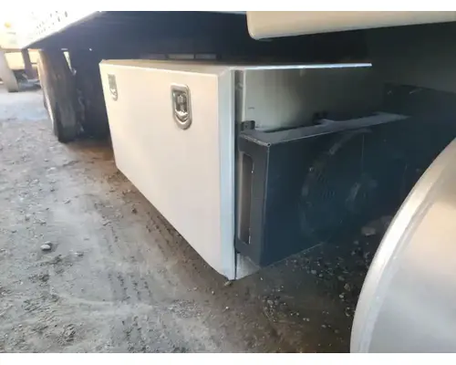 Freightliner Cascadia 132 Tool Box