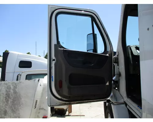 Door Assembly, Front FREIGHTLINER CASCADIA 2008-2018 LKQ Heavy Truck - Tampa