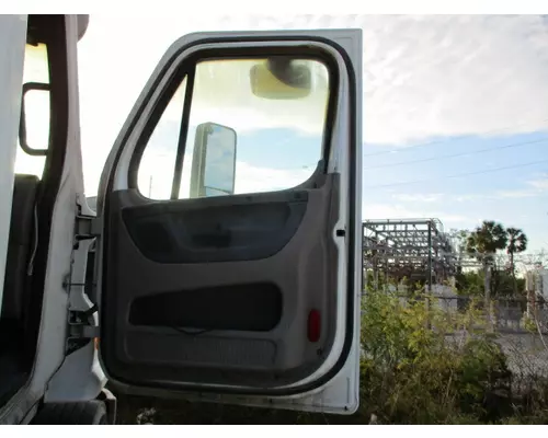 Door Assembly, Front FREIGHTLINER CASCADIA 2008-2018 LKQ Heavy Truck - Tampa