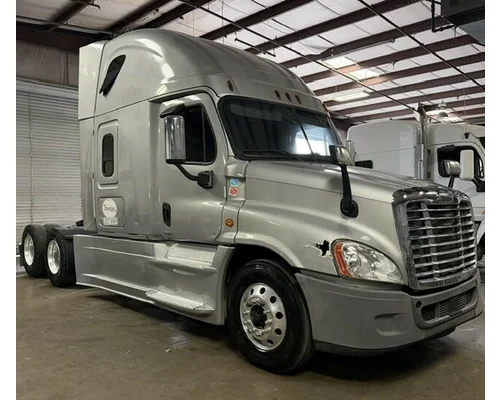 Freightliner Cascadia Evolution Equipment (Whole Vehicle)