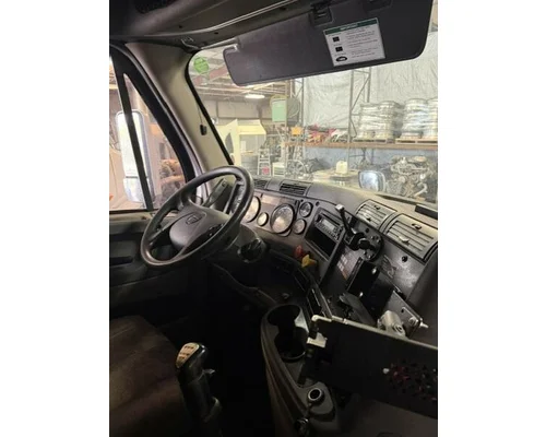 Freightliner Cascadia Evolution Equipment (Whole Vehicle)