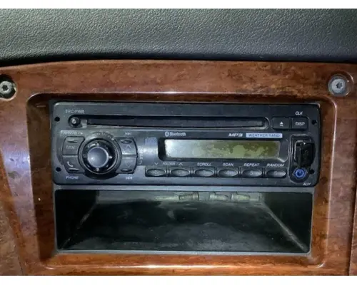 Radio Freightliner CASCADIA Vander Haags Inc Dm