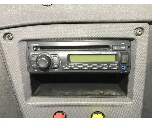 Radio Freightliner CASCADIA Vander Haags Inc Cb