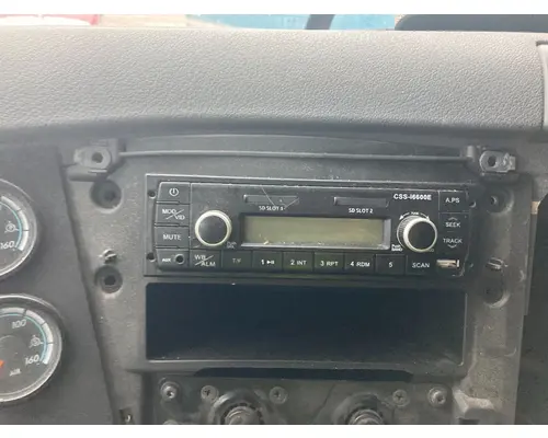 Radio Freightliner CASCADIA Vander Haags Inc Kc