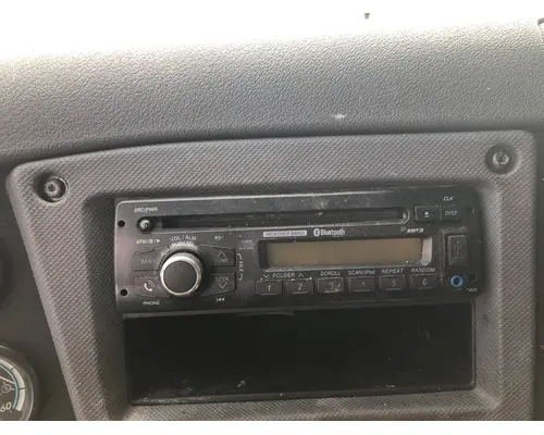 Radio Freightliner CASCADIA Vander Haags Inc Kc