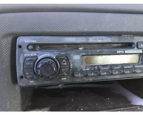 Radio Freightliner CASCADIA Vander Haags Inc Sp